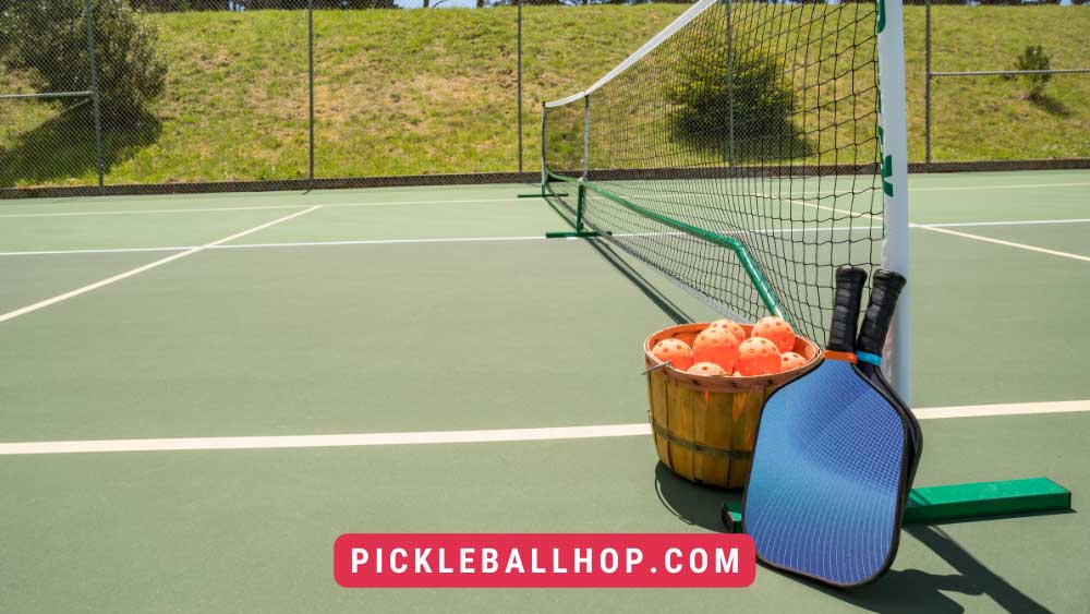 HOW TO BUILD AN OUTDOOR PICKLEBALL COURT